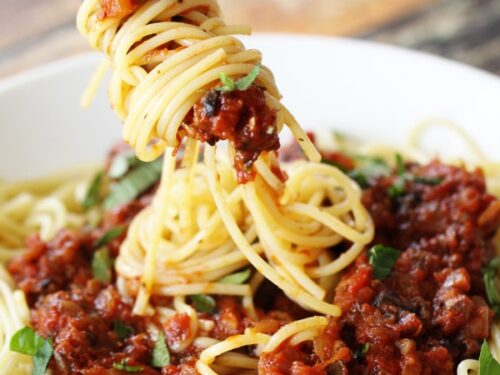 How To Make Homemade Spaghetti Sauce With Fresh Garden Tomatoes Garden Likes