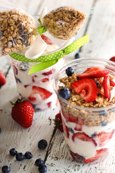 Make Ahead Breakfast Parfaits (ready In 15 Mins)