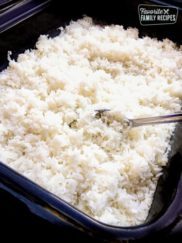 cooking-rice-for-a-crowd-baked-method