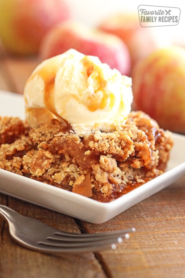 Traditional Apple Crisp Recipe | Favorite Family Recipes