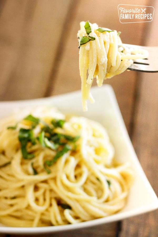 Lemon Spaghetti Ready In 15 Minutes Favorite Family Recipes