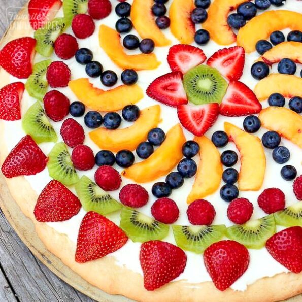 Easy Fruit Pizza {with 3 topping ideas} Favorite Family Recipes