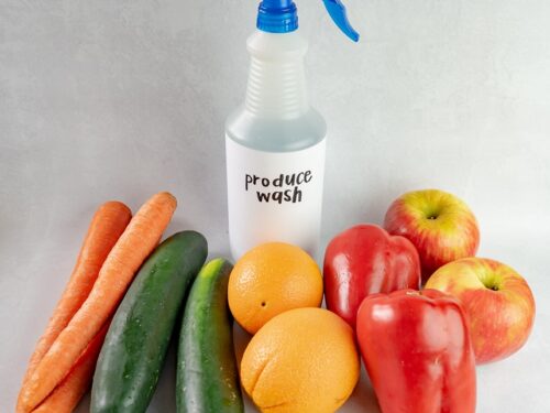 Homemade Fruit and Vegetable Wash Using Natural Ingredients