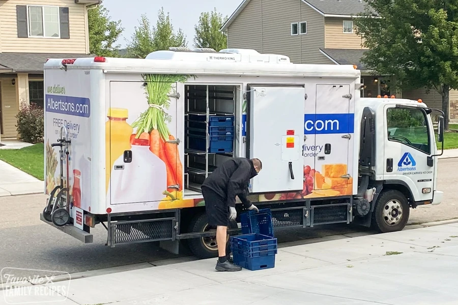 Camion e autista di Albertsons