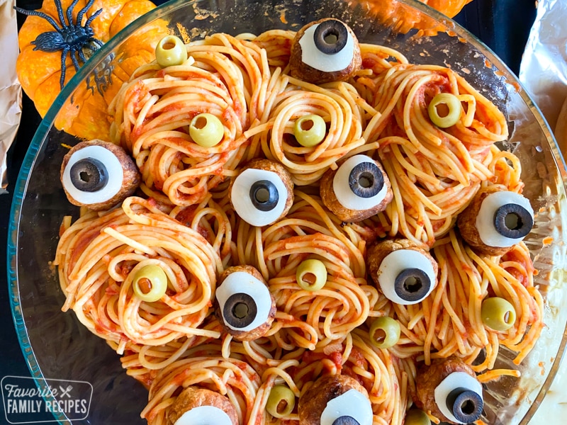 25+ Best Halloween Dinner Ideas: Perfect for Your Fright Night Party!