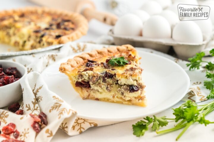 Christmas Breakfast Quiche | Favorite Family Recipes