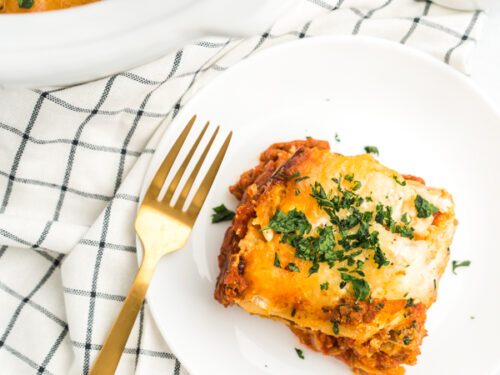 Slow Cooker Lasagna {crockpot recipe} - Lauren's Latest