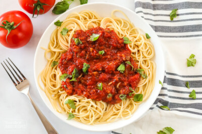 Homemade Spaghetti Sauce {Fresh Tomatoes} | Favorite Family Recipes