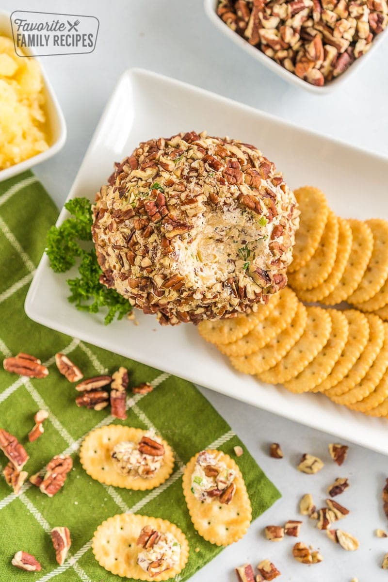 Pineapple Cheese Ball: Simple and Satisfying Appetizer in 3 Easy Steps