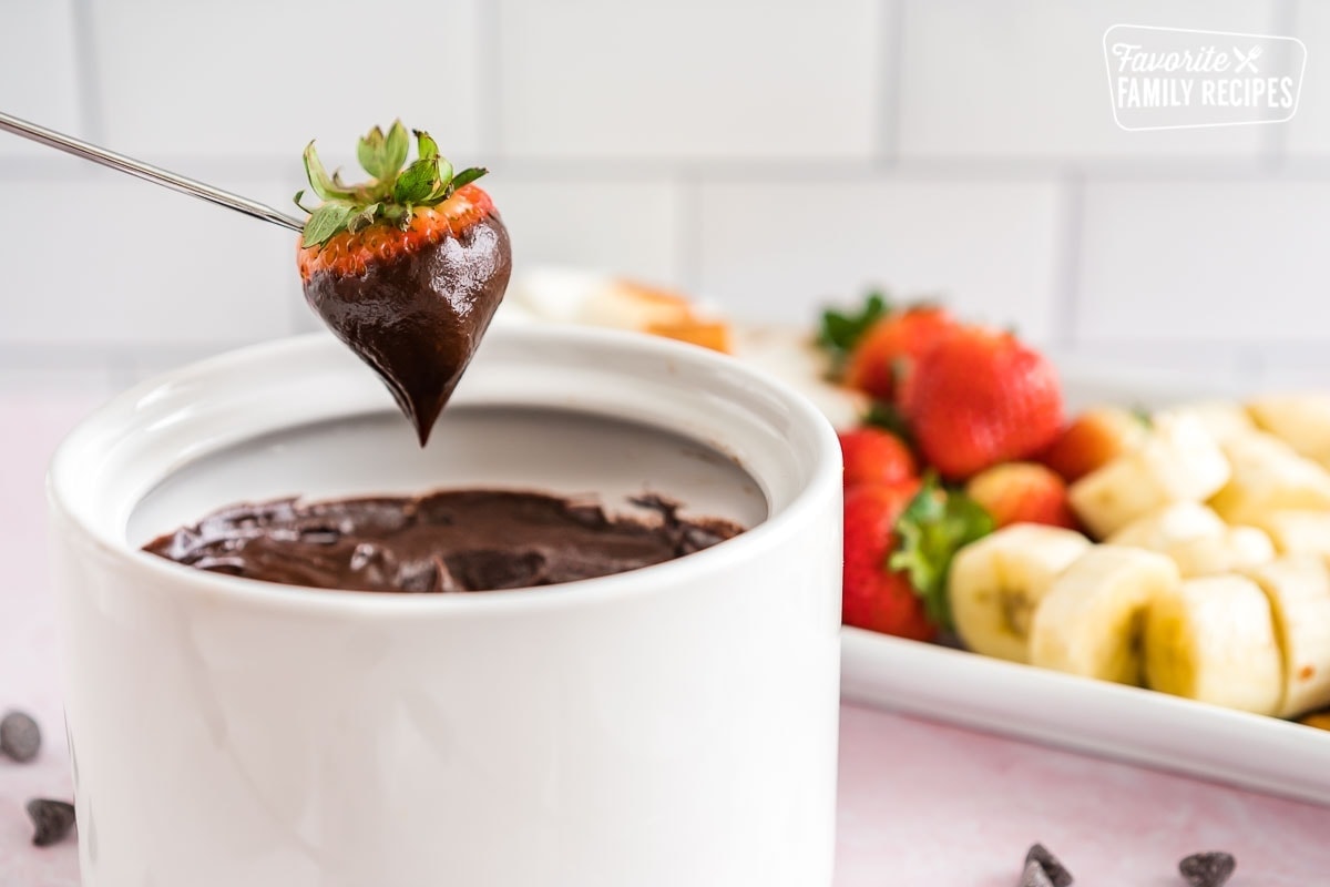 Easy Chocolate Fondue Recipe