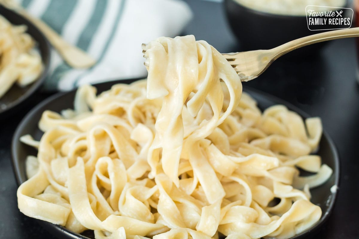 Fettuccine Alfredo Recipe Emeril at Marie White blog