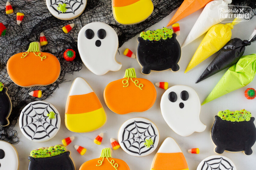 Halloween Cookie Ideas (with decorating tips)