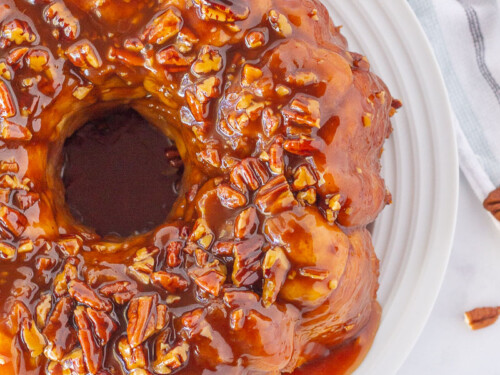 Monkey Bread - Traditional Northamerican Recipe