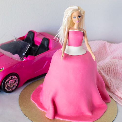 Honey Bee Sweets: Barbie Birthday Cake