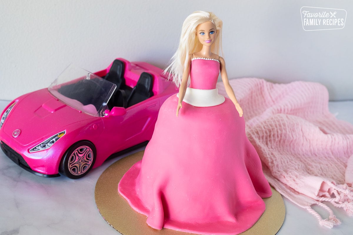 Barbie Doll Cake Recipe by Chef Tripti Saxena - Cookpad