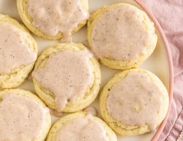Chai sugar cookies on a plate - recipe from Taylor Swift