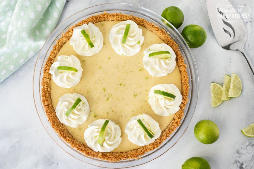 Key Lime pie ready to serve with a pie serve on the side, Savannah style recipe.